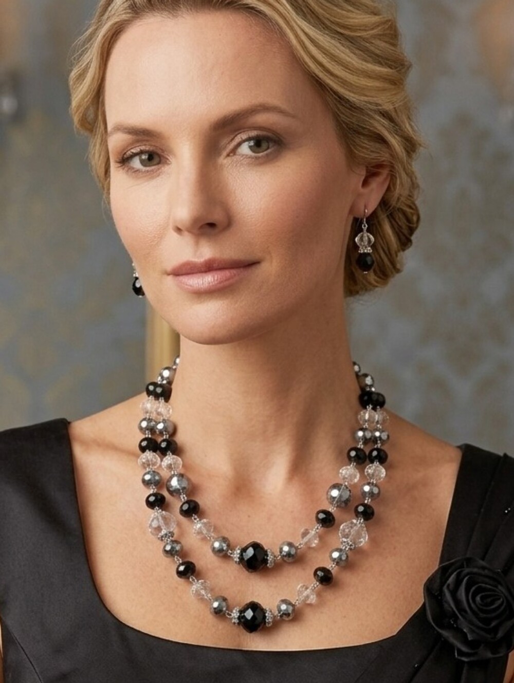 NWT Crown Trifari Black & Clear Faceted Glass Bead Necklace Vintage Glam